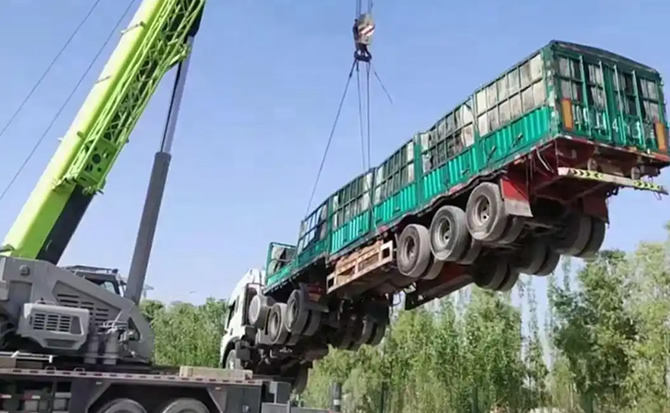 杨浦区道路脱困救援案例